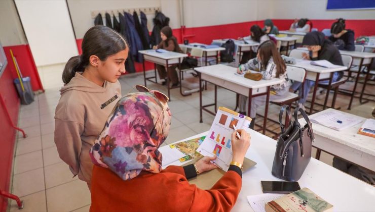 “Mesleğinde fark yaratan öğretmenler” Ankara ve İstanbul’da ağırlanacak