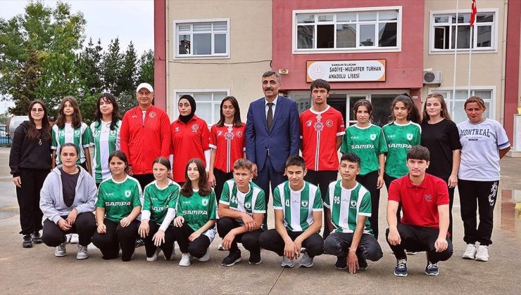 “Sporcu fabrikası” gibi Anadolu lisesi, milli takımlara 26 öğrencisini gönderdi