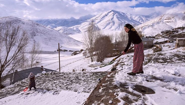 Van’da karın en çok yağdığı ilçelerde kış mesaisi başladı