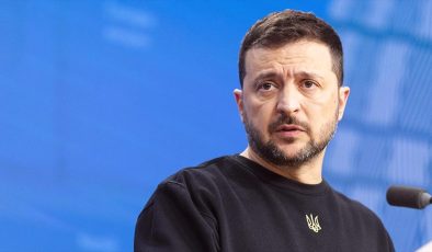 Zelenskiy: Putin’in, Ukrayna’yı eğitim sahası olarak kullandığı belli