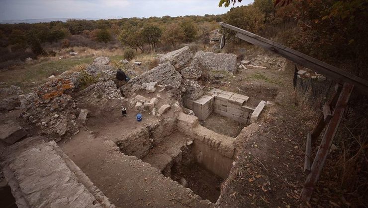 Alexandria Troas’ta bulunan çarşı yapısı kazılıyor