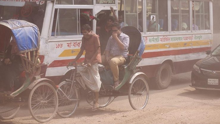 Bangladeş’in başkenti Dakka, dünyanın en kirli hava kalitesine sahip kenti olmaya devam ediyor