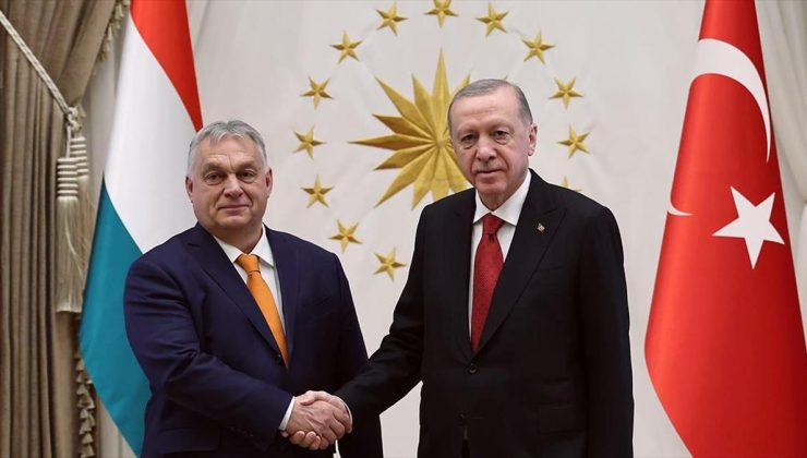 Cumhurbaşkanı Erdoğan, Macaristan Başbakanı Orban ile bir araya geldi