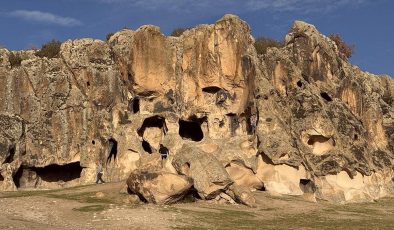 Frigya’da yıl boyunca turizm hareketliliği yaşanıyor