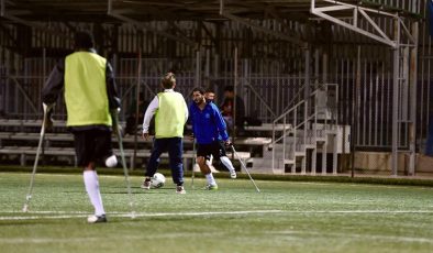 Gebze Belediyesi Ampute Futbol Takımı, geleceğin sporcularını yetiştiriyor