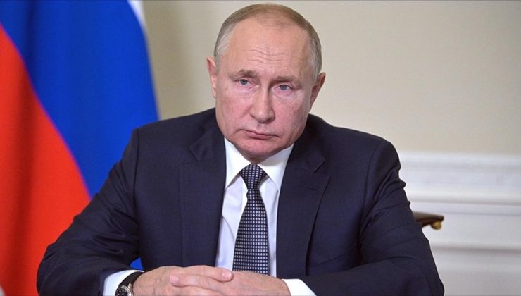 Putin, Azerbaycan uçağının düşürüldüğü “trajik olayın Rus hava sahasında yaşanması nedeniyle” Aliyev’den özür diledi