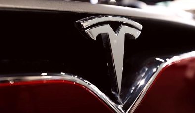 Tesla’nın piyasa değeri, dünyadaki diğer tüm otomobil üreticilerinin toplam değerine ulaştı