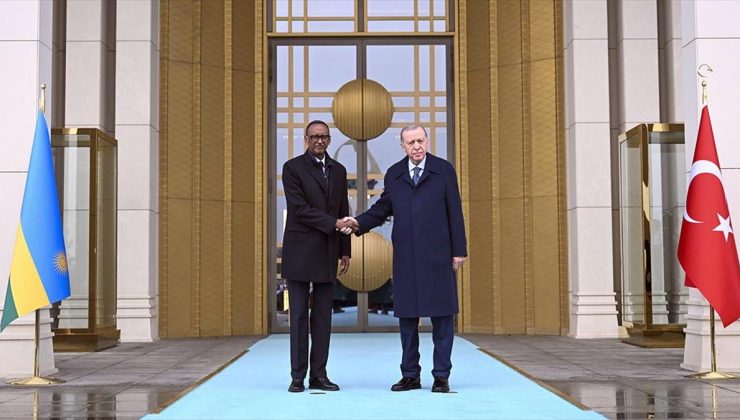 Cumhurbaşkanı Erdoğan, Ruanda Cumhurbaşkanı Kagame’yi resmi törenle karşıladı