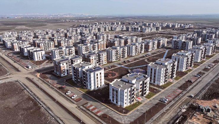 Diyarbakır’da depremin yapılardaki izleri bu yıl tamamlanacak çalışmalarla silinecek