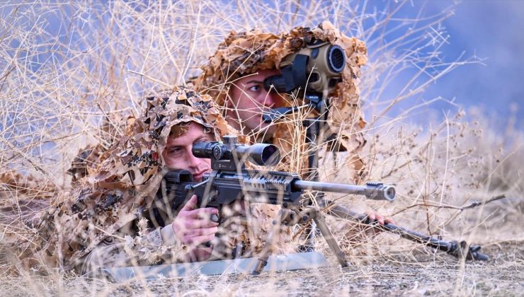 Dünya ikincisi olan Hakkari’de görevli keskin nişancılar, jandarmanın gururu oldu