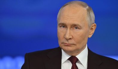 Putin: Ukrayna ile şimdi müzakere yaparsak meşru olmayacak