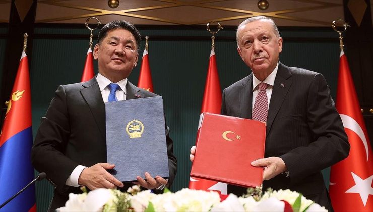 Türkiye ile Moğolistan arasında stratejik ortaklık tesisine ilişkin bildiri ve 10 anlaşma imzalandı