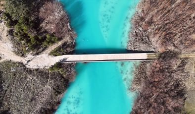 Turkuaz rengiyle bir tabiat harikası: Göksu Nehri